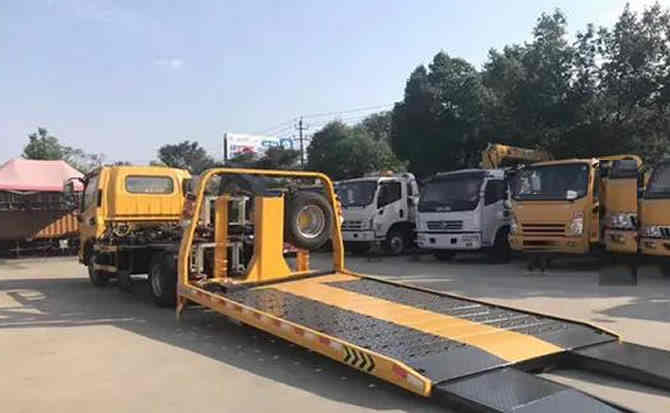 咸丰汽车中途维修案例